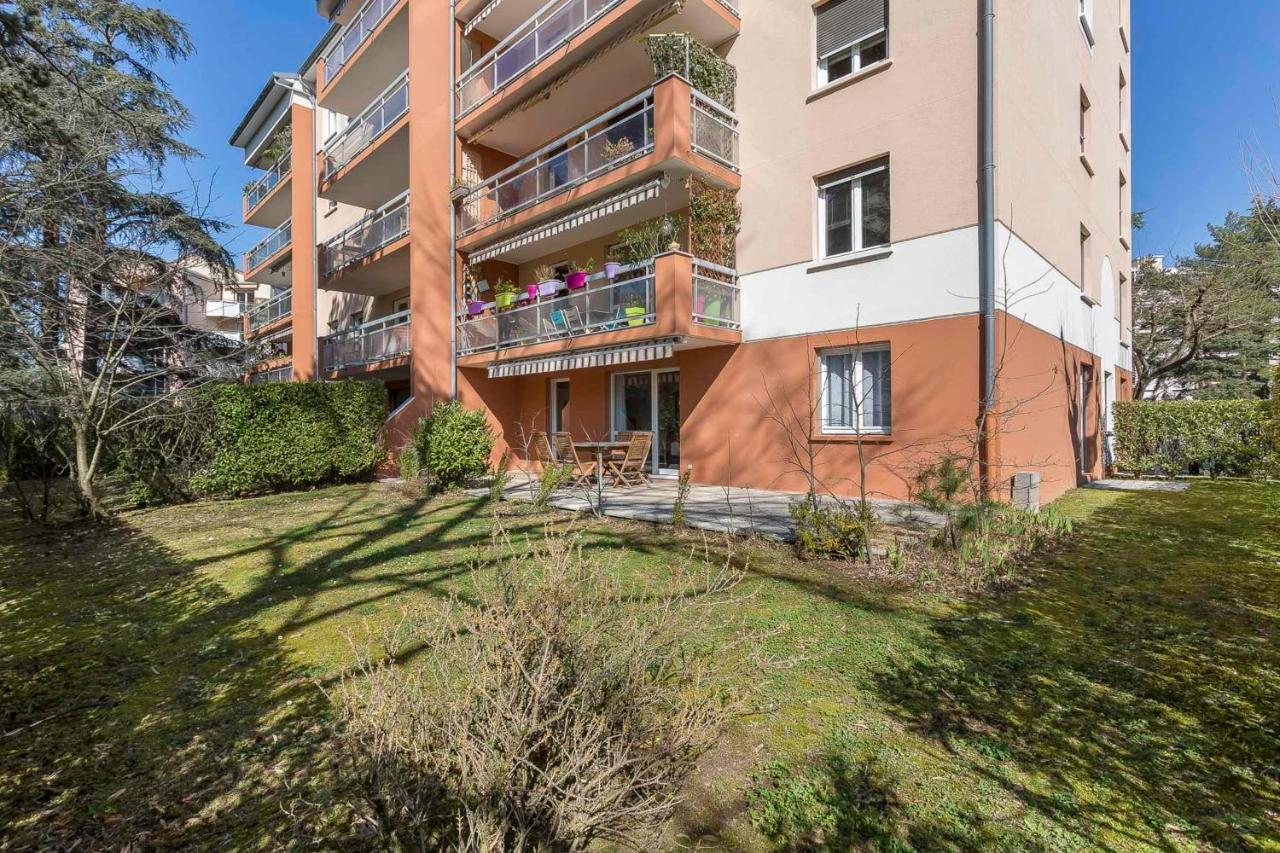 Suite Granges En Rez-De-Jardin Pour 4 Voyageurs Лион Экстерьер фото