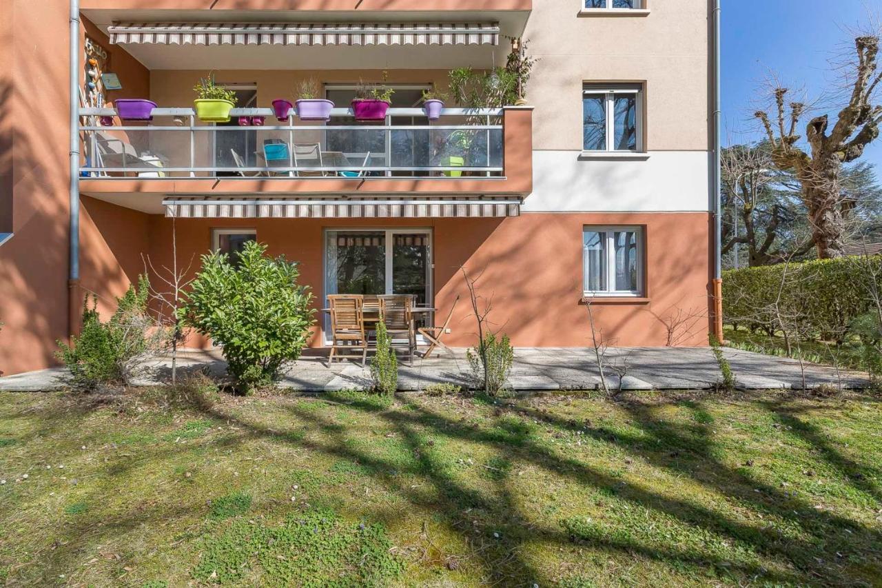 Suite Granges En Rez-De-Jardin Pour 4 Voyageurs Лион Экстерьер фото